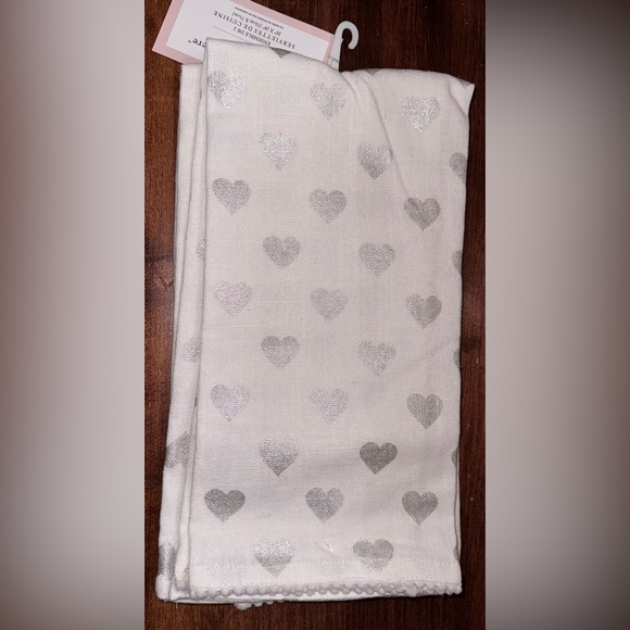 “Love” Kitchen Towel with rhinestone Pack of 2 by  - NEW - Picture 4 of 5